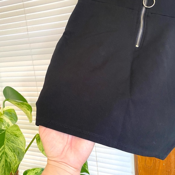 Revamped Women's Size Small High Waist Black Mini Skirt Zip Front Detail - Picture 2 of 7